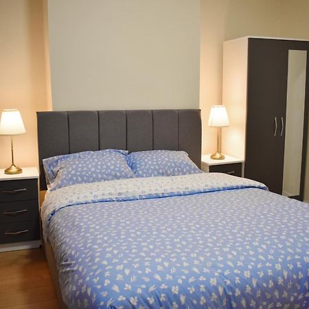 Birmingham City Centre Room In Edgbaston Near Stadium, Free Parking Zewnętrze zdjęcie